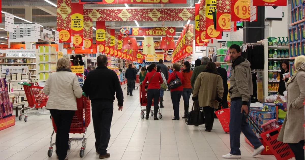 Los supermercados aumentan sus ingresos con la subida de precios